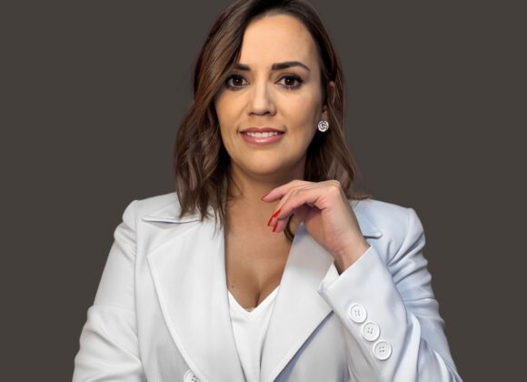 Em busca de uma vida mais leve, Fernanda Galvão ajuda outras pessoas a encontrarem leveza e produtividade Em busca de uma vida mais leve, Fernanda Galvão ajuda outras pessoas a encontrarem leveza e produtividade