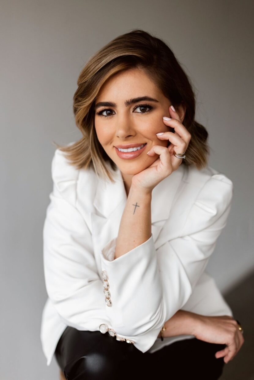 Aos 28 anos, Ana Carolina Moresco é CEO e ajuda médicos a se tornarem grandes empresários