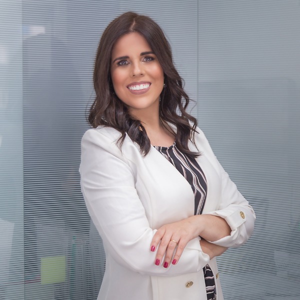 Lilian Marques: especialista em Marketing Digital fez transição de carreira após nascimento da filha