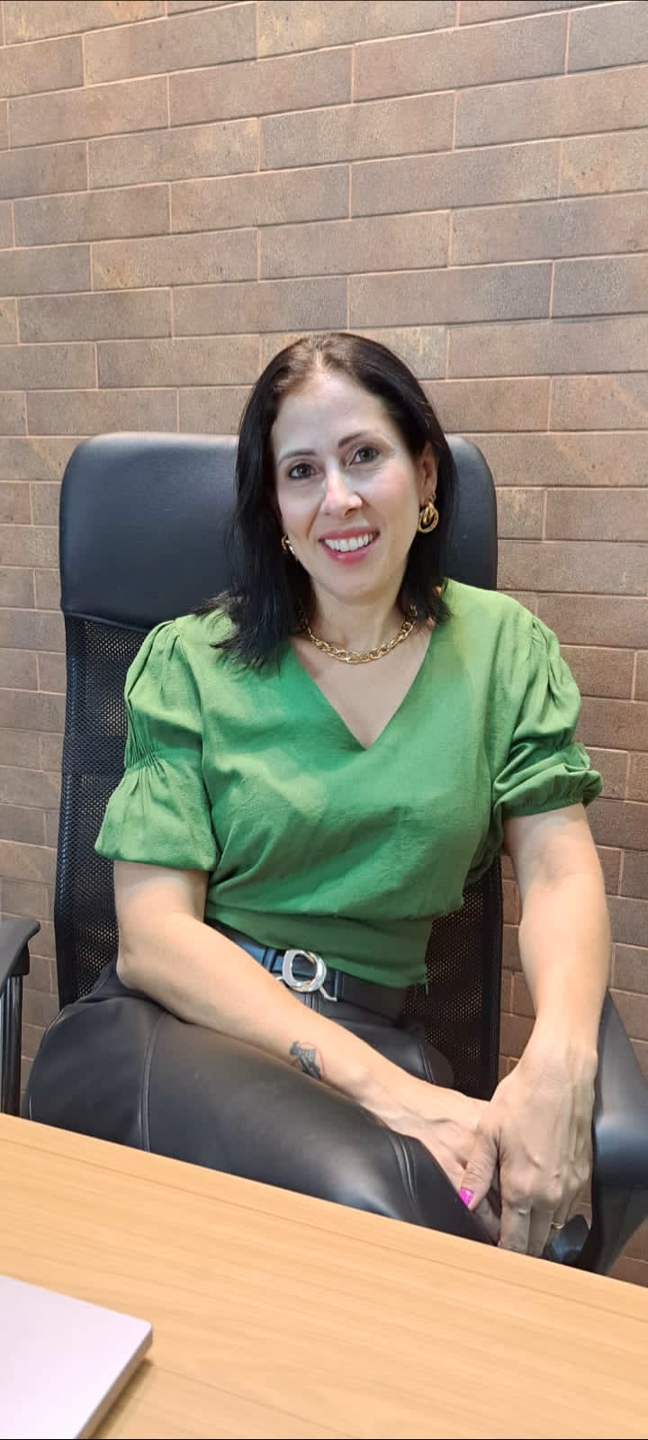 Psicóloga por vocação, Elizandra Mello viu nas próprias experiências a oportunidade de ajudar mulheres Psicóloga por vocação, Elizandra Mello viu nas próprias experiências a oportunidade de ajudar mulheres