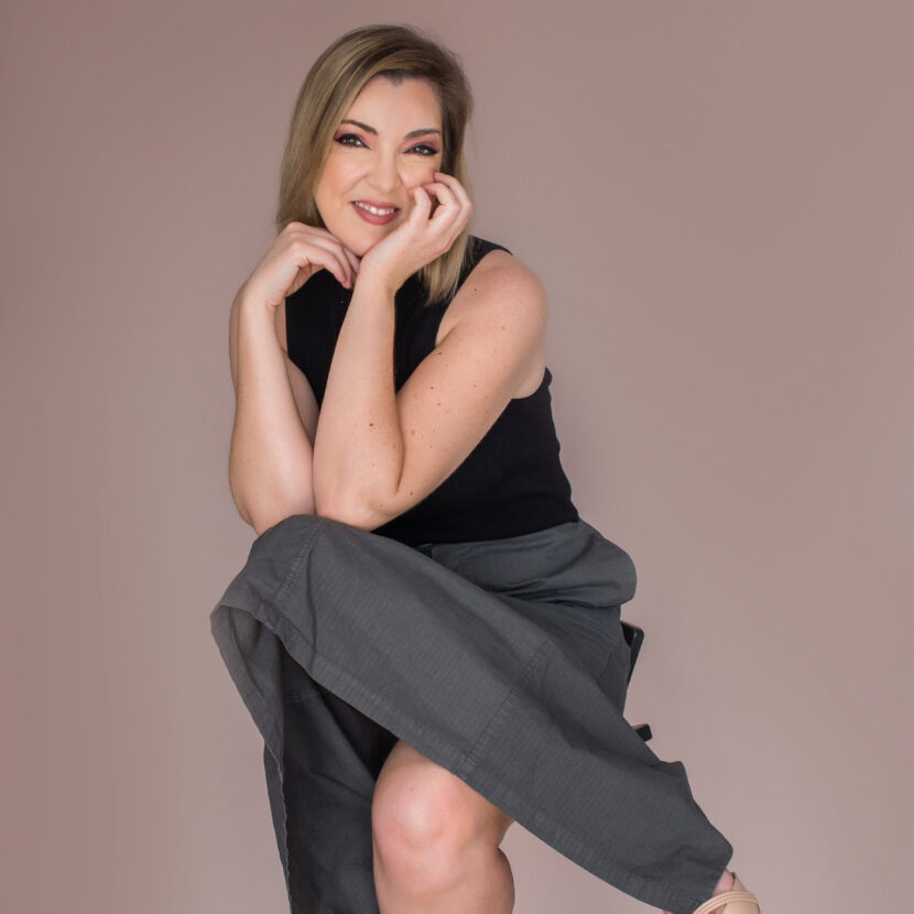 Aline Hubner: uma mulher que capacita outras mulheres para o desenvolvimento profissional e pessoal