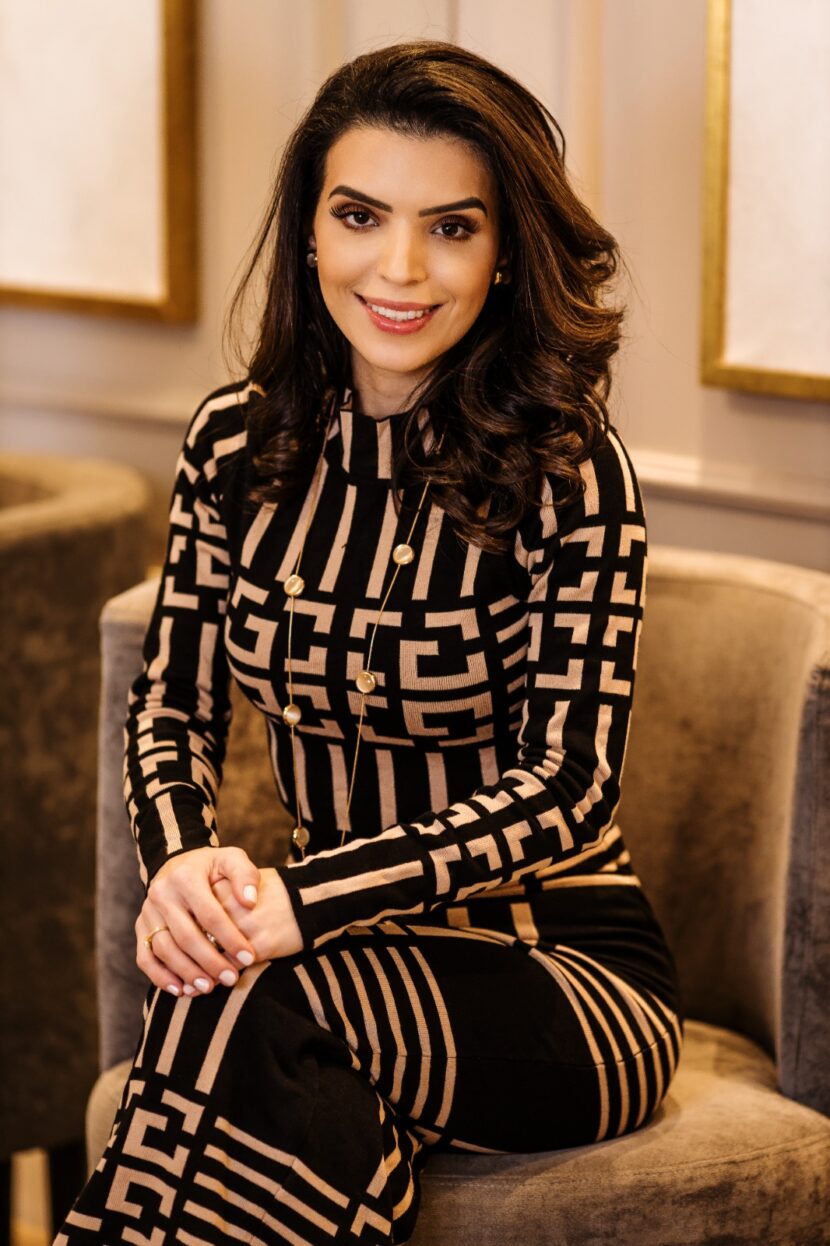 Marcieli Martins é fisioterapeuta e referência na área de pós-operatório de cirurgias plásticas Marcieli Martins é fisioterapeuta e referência na área de pós-operatório de cirurgias plásticas