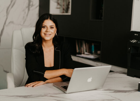 Do trabalho no campo ao apoio jurídico à pequenas e médias empresas: Conheça a trajetória de Alesandra Rannow