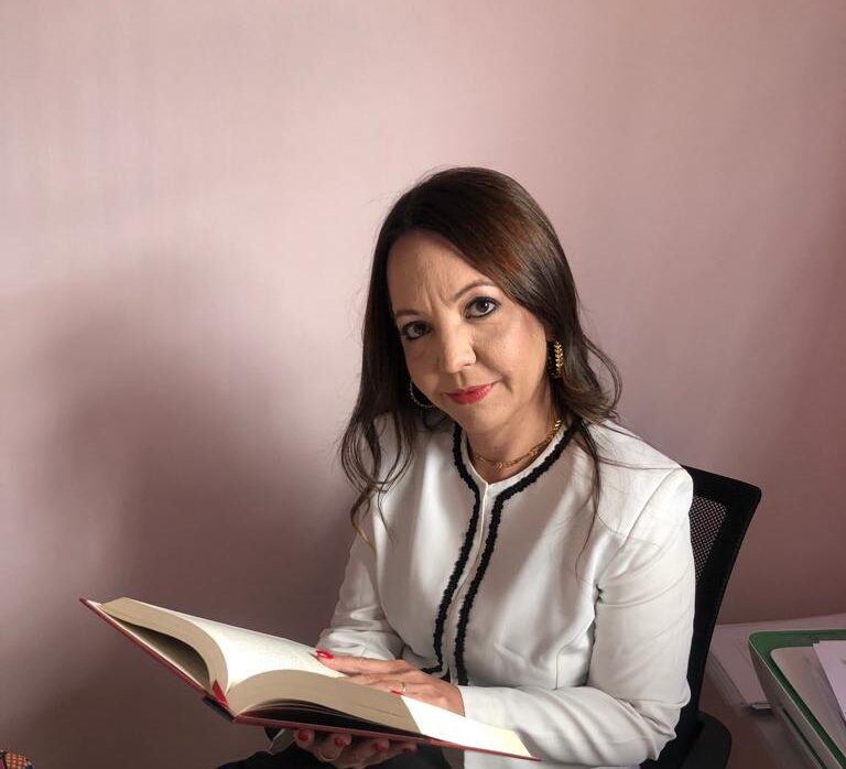 Psicóloga especialista em atendimento de casais, nem sempre acreditou no casamento