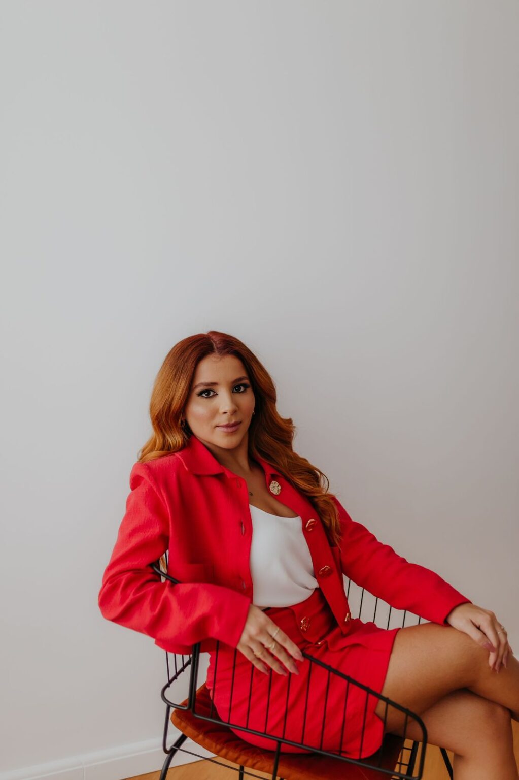 Transformando Vidas e Elevando a Autoestima: A História Inspiradora de Taina Décimo