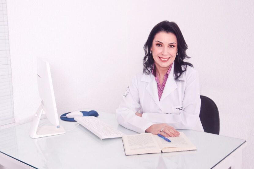 Raquel Heep: A Médica Psiquiatra que Cuida de Almas em Curitiba Uma trajetória de experiências, ensinamentos e amor pela psiquiatria