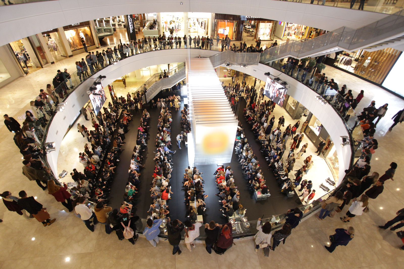 Uma visão panorâmica, um formato inédito, é o que promete Paulo Borges, diretor criativo da Sétima Edição do Pátio Batel Fashin Walk