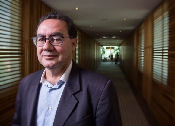 Psiquiatra mais lido do mundo, Augusto Cury estará em Curitiba para participação em projeto “Mentes Saudáveis, Lares Felizes” Psiquiatra mais lido do mundo, Augusto Cury estará em Curitiba para participação em projeto “Mentes Saudáveis, Lares Felizes”