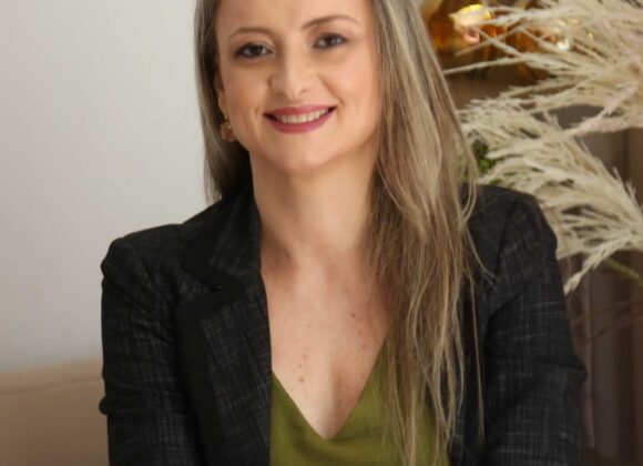 Suziani Lemos: A psicóloga e psicanalista que empreendeu no digital e hoje desenvolve terapeutas de diversas regiões do Brasil e do mundo