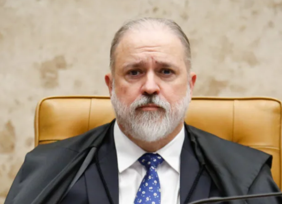 Augusto Aras deixa a Procuradoria-Geral da República após quatro anos no cargo Augusto Aras deixa a Procuradoria-Geral da República após quatro anos no cargo