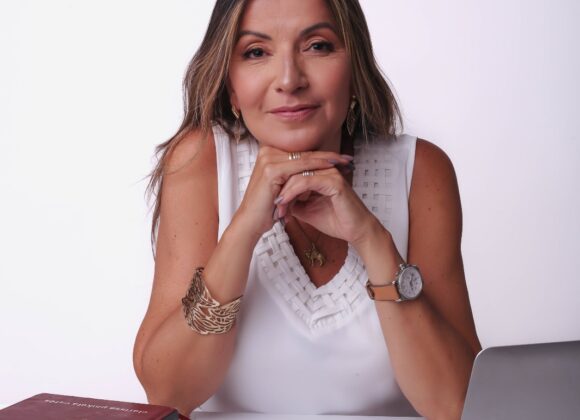 Conheça a jornada internacional de empreendedorismo e empoderamento feminino de Carla From