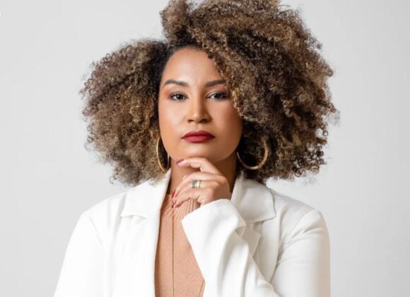 Fabiana Moura alerta sobre o valor do debate social entre homens e mulheres sobre o tema feminismo