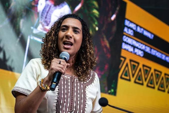 A Ministra da Igualdade Racial Anielle Franco e sua assessora se envolveram em polêmicas durante final da Copa do Brasil A Ministra da Igualdade Racial Anielle Franco e sua assessora se envolveram em polêmicas durante final da Copa d