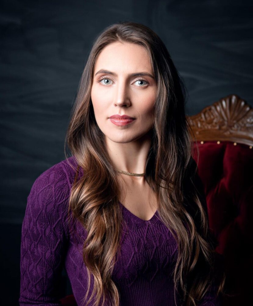 Conheça Raquel Perondi, idealizadora do movimento Deusa Soberana Conheça Raquel Perondi, idealizadora do movimento Deusa Soberana