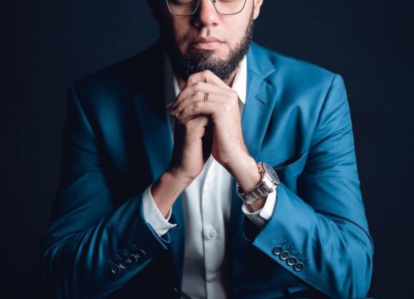 HOMENS DE NEGÓCIOS DO BRAZIL🇧🇷: Elton Euler oferece uma mudança de vida através do GPS Elton Euler oferece uma mudança de vida através do GPS