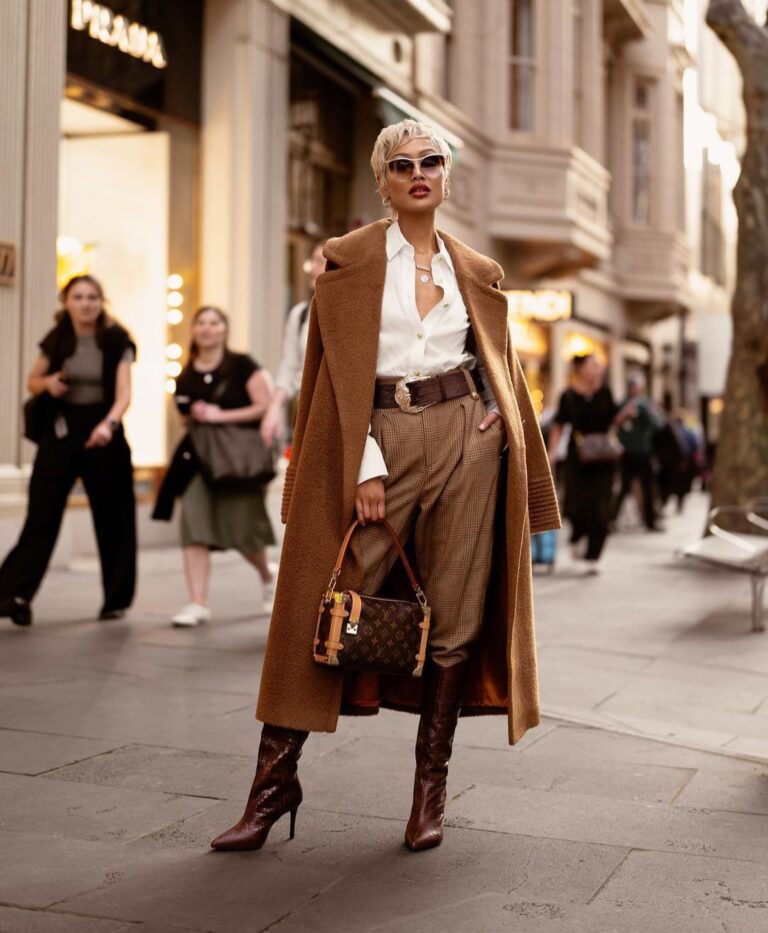 Looks monocromáticos e elegantes são a especialidade da Influencer Micah Gianneli