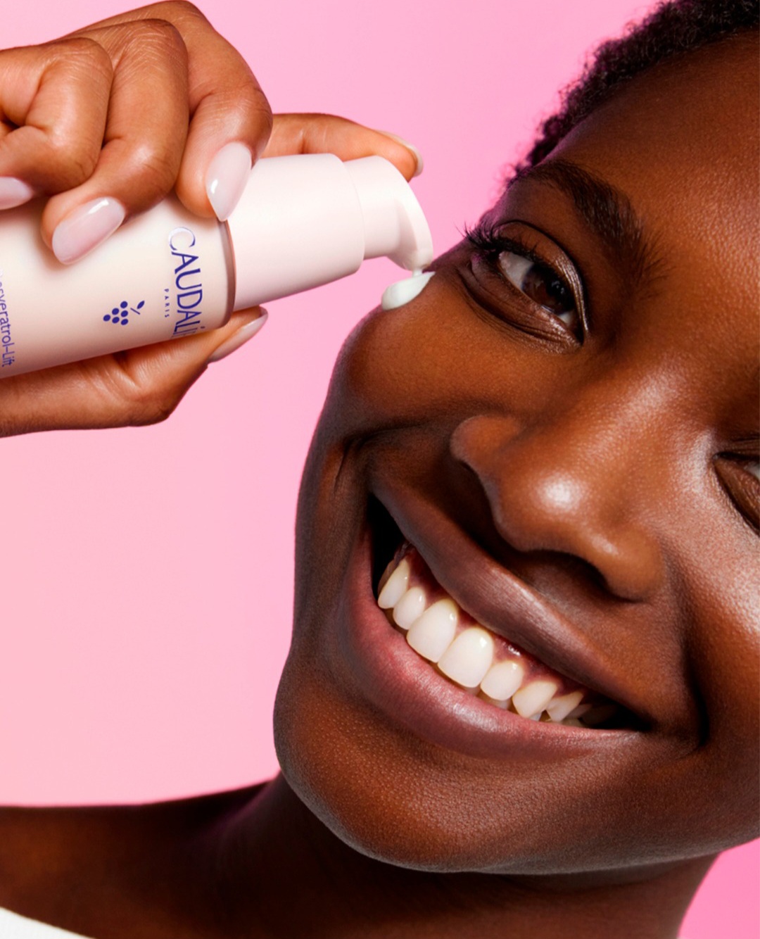 Caudalie apresenta um nova fórmula para Resveratrol-Lift Sérum Firmador Instantâneo