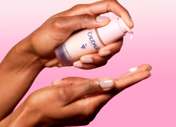 Caudalie apresenta um nova fórmula para Resveratrol-Lift Sérum Firmador Instantâneo