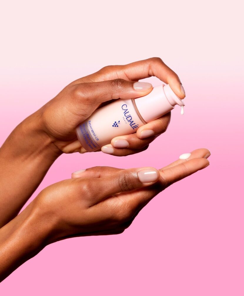 Caudalie apresenta um nova fórmula para Resveratrol-Lift Sérum Firmador Instantâneo Caudalie apresenta um nova fórmula para Resveratrol-Lift Sérum Firmador Instantâneo