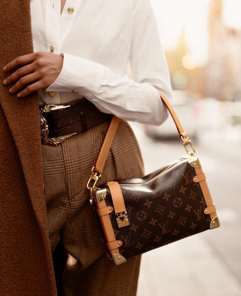 Looks monocromáticos e elegantes são a especialidade da Influencer Micah Gianneli