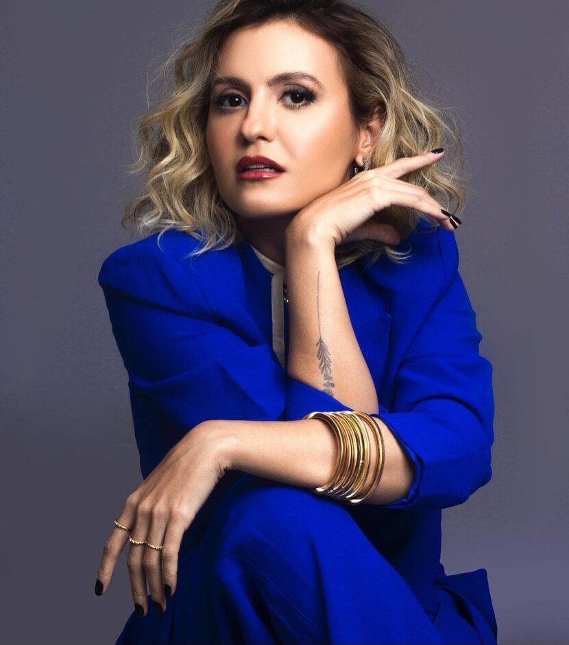 Nathalia Sampaio é médica especialista em Medicina Estética e Integrativa Nathalia Sampaio é médica especialista em Medicina Estética e Integrativa