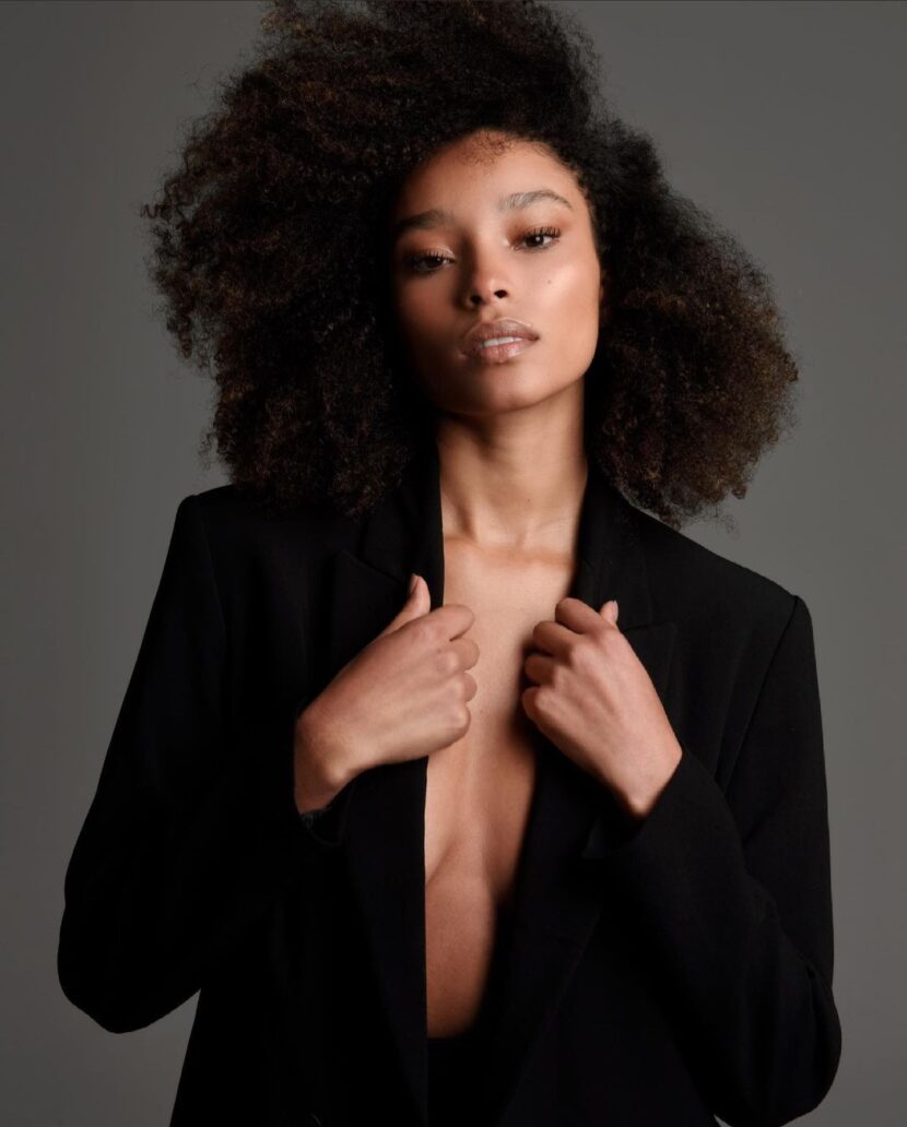 A modelo brasileira Vitória Rodrigues é um dos grandes destaques do mundo da moda A modelo brasileira Vitória Rodrigues é um dos grandes destaques do mundo da moda