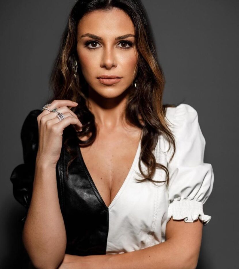 Dra. Barbara Cioni: é médica que se dedica ao cuidado da saúde e estética de seus pacientes Dra Barbara Cioni: Realizando sonhos através da Rinoplastia.