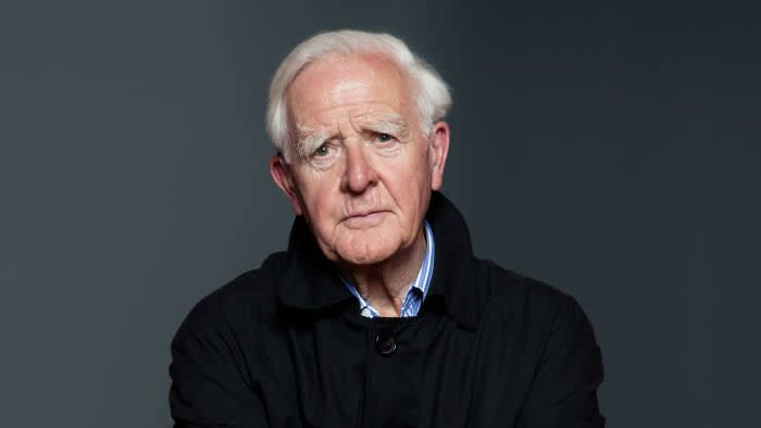 O túnel dos pombos: documentário acompanha a vida do escritor John le Carré O túnel dos pombos: documentário acompanha a vida do escritor John le Carré