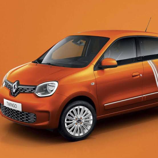 Renault Twingo: Uma Celebração de 30 Anos em Estilo Elétrico Renault Twingo: Uma Celebração de 30 Anos em Estilo Elétrico