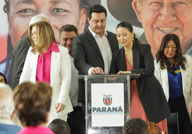 Governador Ratinho Junior sanciona lei da gratuidade das passagens imagem_2023-10-11_001204766