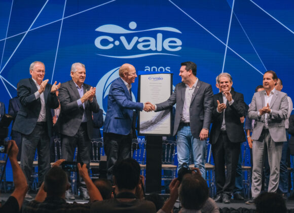 C.Vale inaugura esmagadora de soja de ponta em seu sexagésimo aniversário