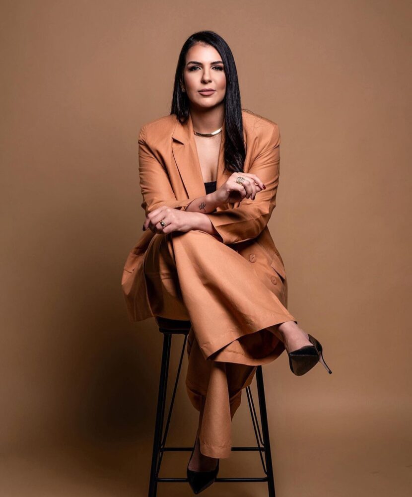 MULHERES DE SUCESSO: Conheça Mônica Porto, consultora de negócios e 4ª contadora mais influente do Brasil Conheça Mônica Porto, consultora de negócios e 4ª contadora mais influente do Brasil