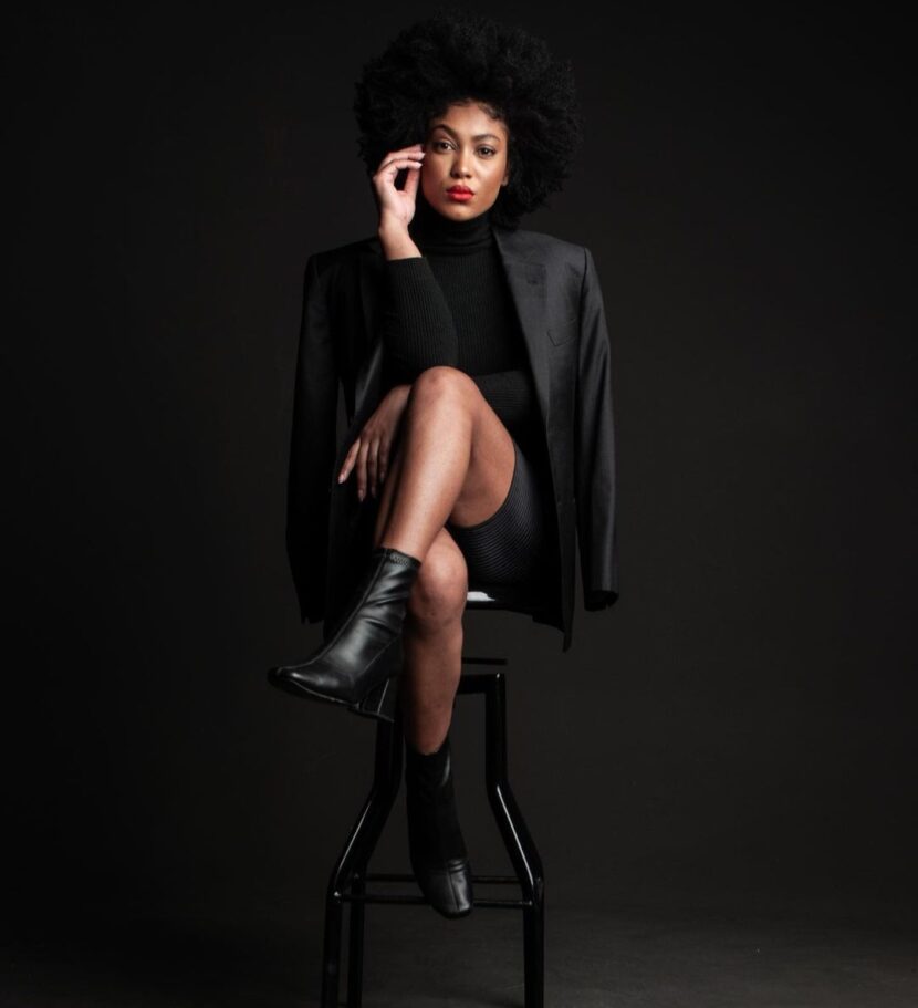 MULHERES DE SUCESSO: Beleza negra, conheça a modelo brasileira Débora Rosa Beleza negra: conheça a modelo brasileira Débora Rosa