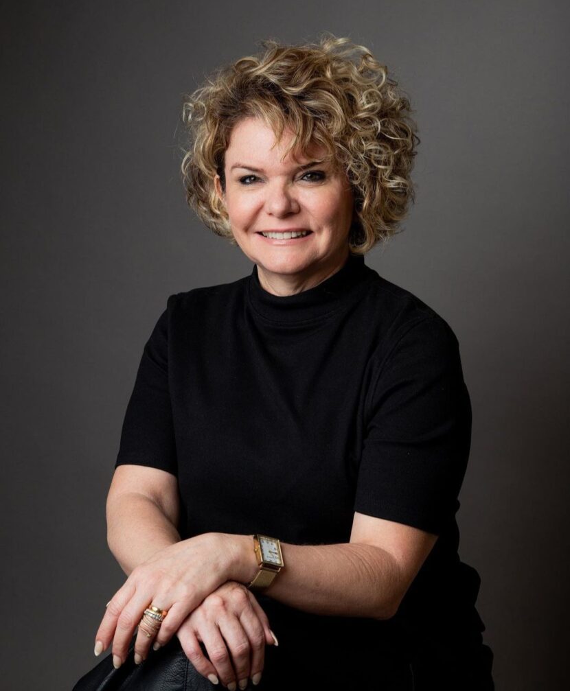 MULHERES DE SUCESSO: Stúdio Hilda Azevedo apresenta os melhores especialistas em coloração de cabelo Stúdio Hilda Azevedo apresenta os melhores especialistas em coloração de cabelo