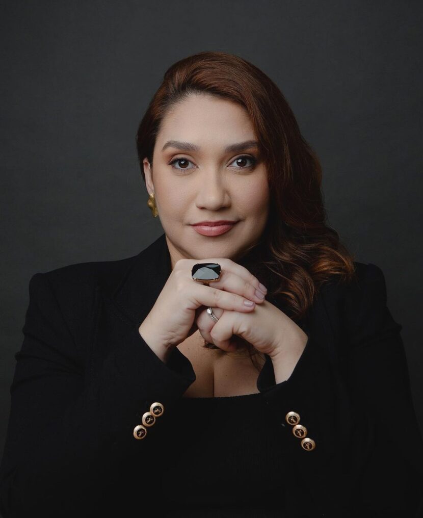 MULHERES DE SUCESSO: Dra. Giovanna Cabral é médica especialista em Cirurgia Vascular Dra. Giovanna Cabral é médica especialista em Cirurgia Vascular