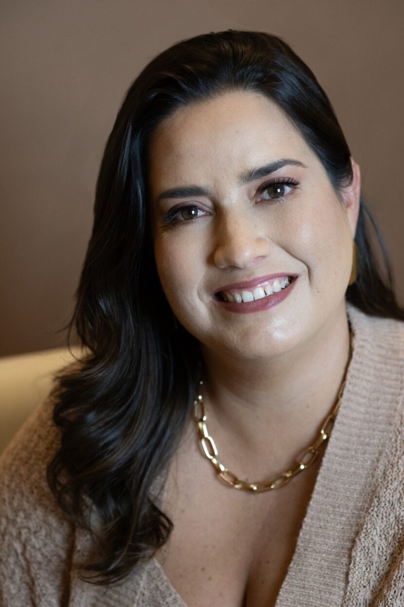 MULHERES QUE INSPIRAM OUTRAS MULHERES: Isabele Rocha é advogada e mentora e hoje vive o sucesso profissional ao ter encontrado sua verdadeira vocação Foto: Cláudia Polycarpo e Manu Damas