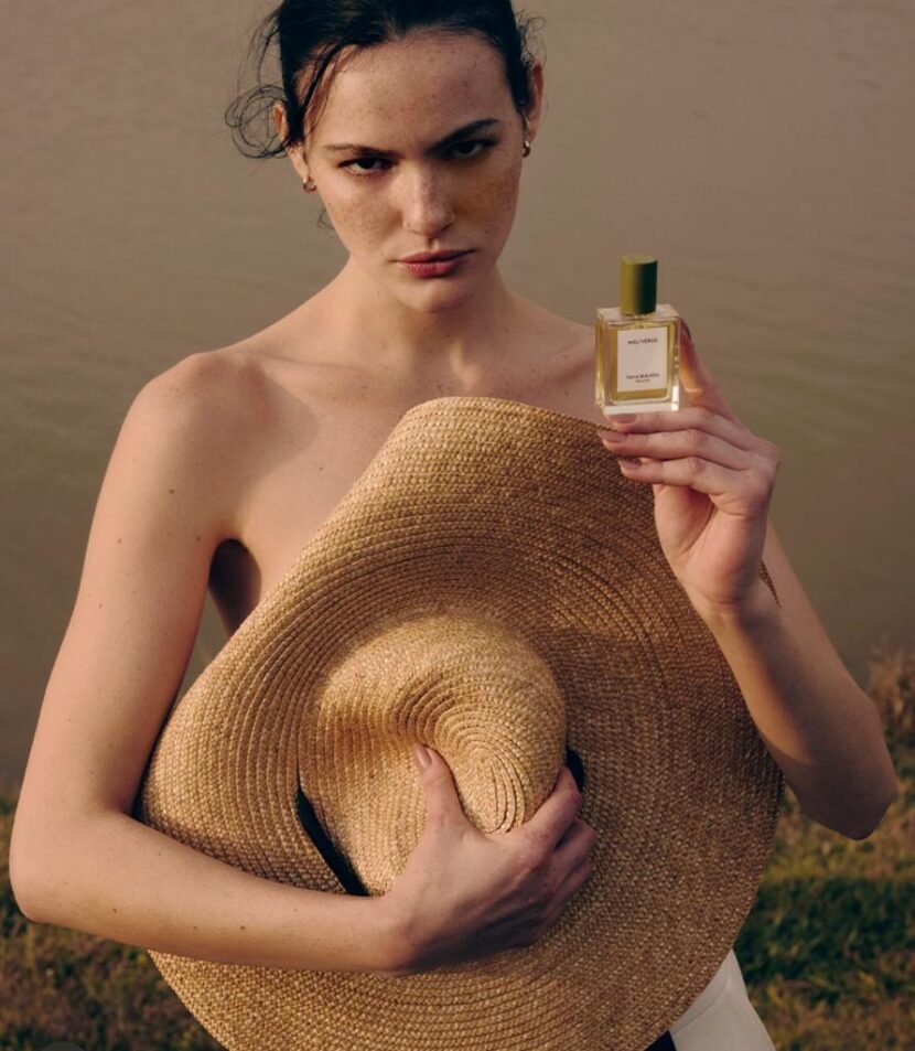 Descubra o encanto do perfume Rosas Roubadas Descubra o encanto do perfume Rosas Roubadas