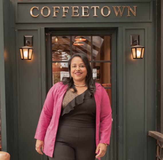 Ana Flávia Avelino é especialista em Inteligência Emocional para mulheres empreendedoras