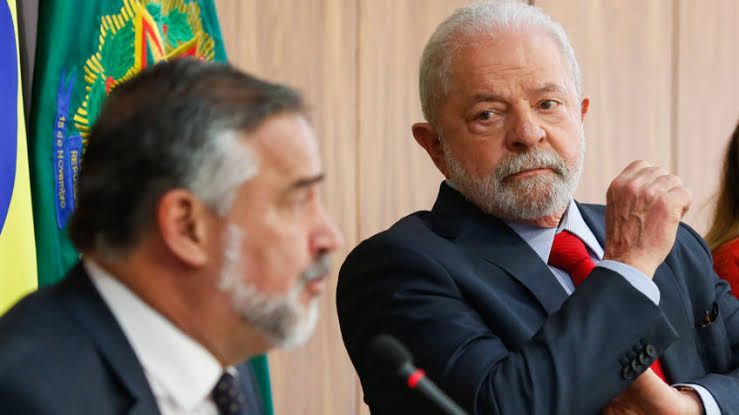 Ministro diz que Javier Milei ofendeu Presidente Lula gratuitamente e exige pedidos de desculpas Ministro diz que Javier Milei ofendeu Presidente Lula gratuitamente e exige pedidos de desculpas