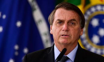 Bolsonaro recebe o título de Cidadão Honorário no Paraná Foto: Arquivo / Agência Brasil