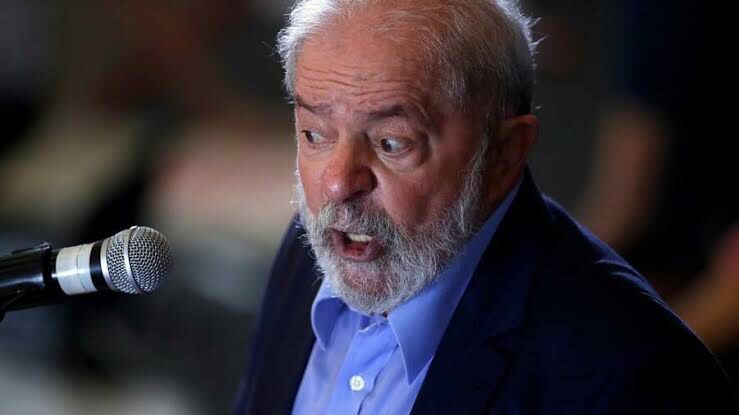 Lula critica Bolsonaro durante discurso em Dubai: "fascista" e "negacionista" Lula critica Bolsonaro durante discurso em Dubai: "fascista" e "negacionista"