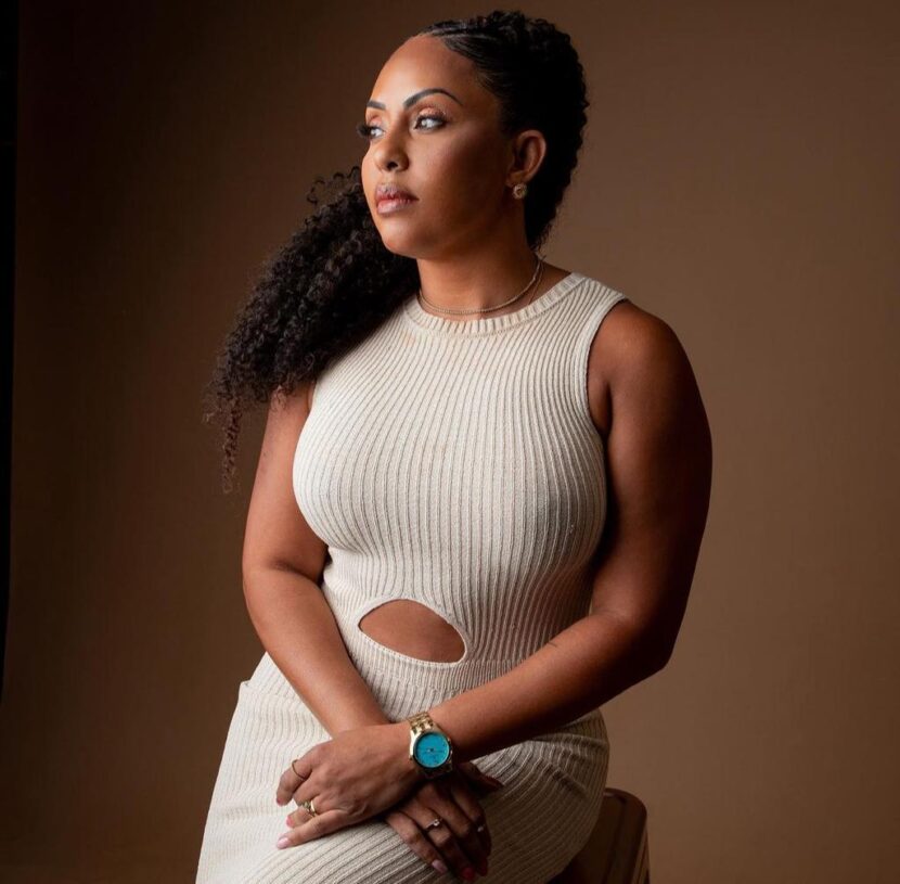 -MULHERES DE SUCESSO: Conheça a Biomédica Shirley Dias a pioneira em criolipólise Conheça a Biomédica Shirley Dias a pioneira em criolipólise