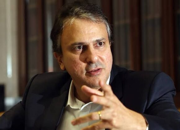 O Ministério da Educação (MEC) cria fiscalização para universidades e ensino a distância