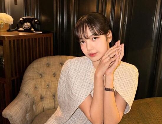 Lisa de Blackpink coroou a maior artista de K-Popdo ano e da história pelo Guinness World Records Lisa de Blackpink coroou a maior artista de K-Pop