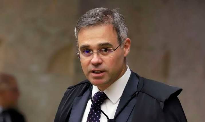 Decisão do STF Mantém Poderes Ampliados do TSE Contra Desinformação Eleitoral Decisão do STF Mantém Poderes Ampliados do TSE Contra Desinformação Eleitoral