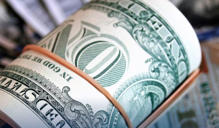 Mercado Financeiro Registra Ganhos com Queda do Dólar e Recorde na Bolsa de Valores