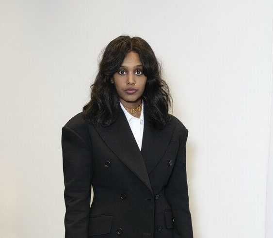 A mais nova integrante da temporada Milão da Dolce & Cabana foi anunciada A mais nova integrante da temporada Milão da Dolce & Cabana foi anunciada