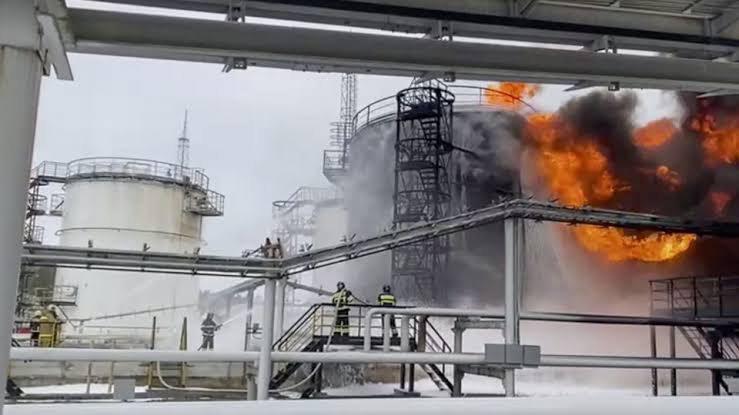 Inteligência militar da Ucrânia assume autoria pelos ataques em terminal de gás russo IMG_20240122_120433_891