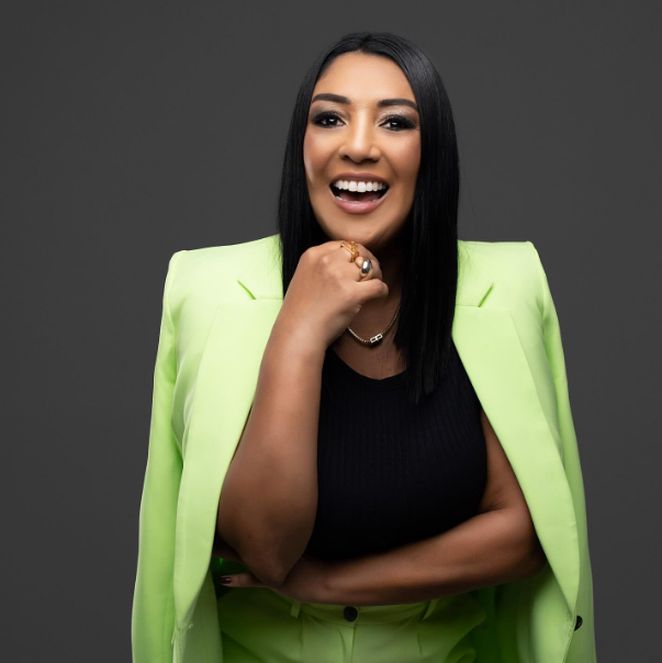 MULHERES DE SUCESSO: Mentora de Empresárias, Débora Renata oferece consultoria de conteúdo estratégico para mulheres Instagram-•-Bate-papos (4)