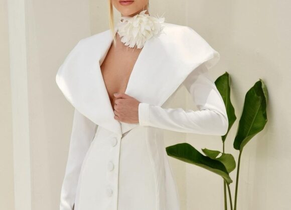 O Nosso Queridinho Vestido Branco Ultrapassa as Festas de Fim de Ano e Continua a Realçar o Dia a Dia Foto: Splash Boutique